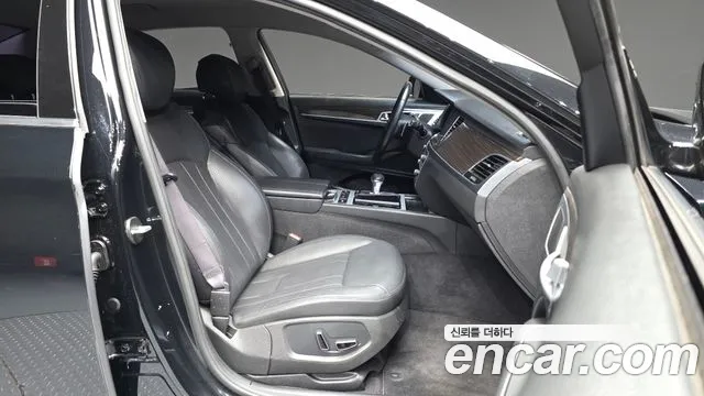 Genesis G80 2016 thumb 11