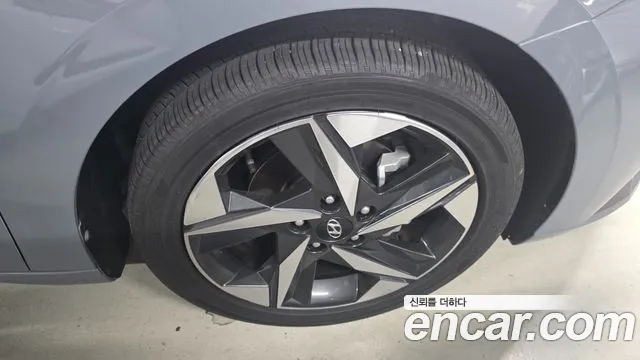 Hyundai Avante 2020 thumb 5
