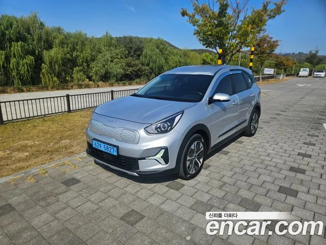 Kia Niro 2024 thumb 11