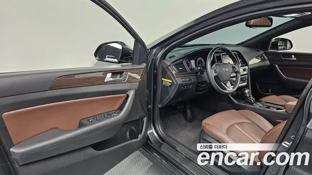 Hyundai Sonata 2017 thumb 10
