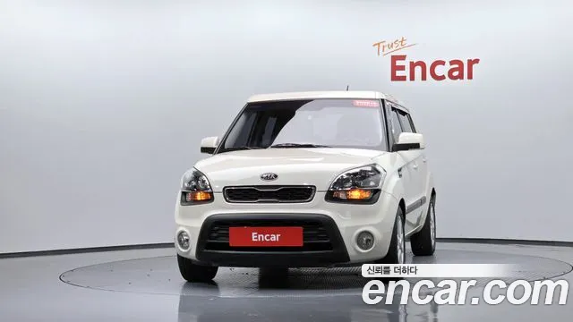 Kia Soul 2011 thumb 2