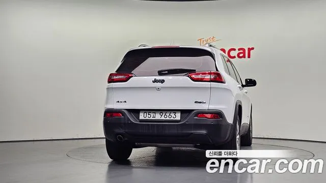 Jeep Cherokee 2017 thumb 4
