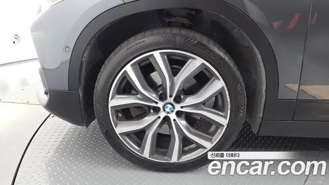 BMW X2 (F39) 2019 thumb 5