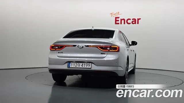 Renault-KoreaSamsung Megane 2018 thumb 4