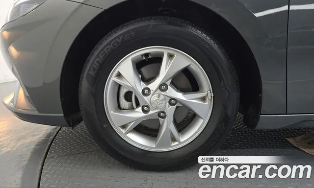 Hyundai Avante 2022 thumb 5