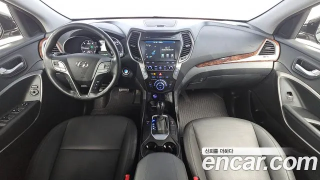 Hyundai Santa Fe 2015 thumb 6