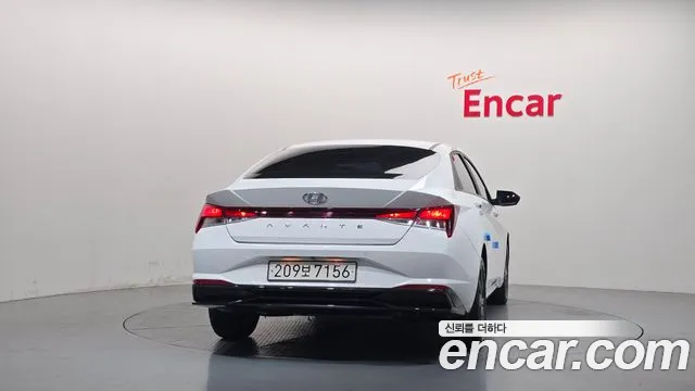 Hyundai Avante 2023 thumb 4