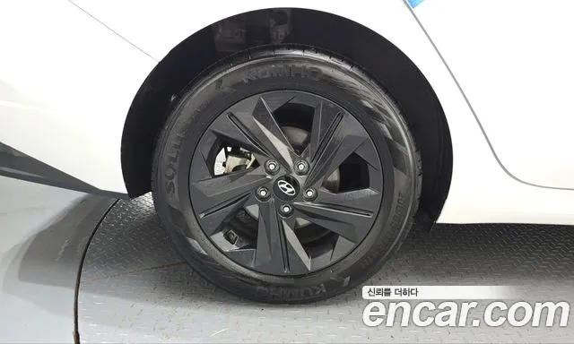 Hyundai Avante 2023 thumb 5
