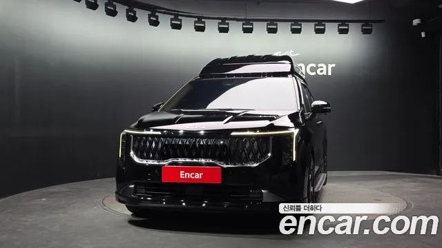 Kia Carnival 2024 thumb 2
