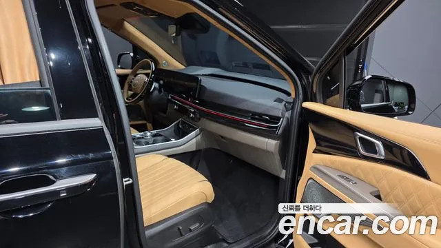 Kia Carnival 2024 thumb 10