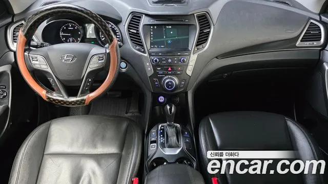 Hyundai Santa Fe 2017 thumb 7