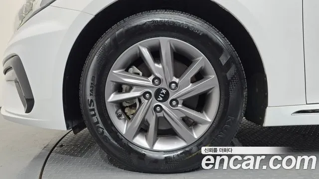 Kia K5 2019 thumb 4