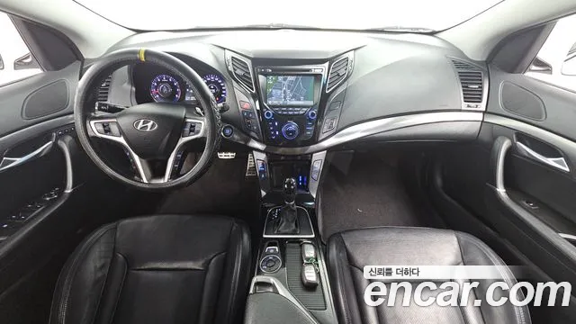 Hyundai i40 2013 thumb 6