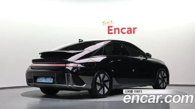 Hyundai IONIQ 6 2023 thumb 2