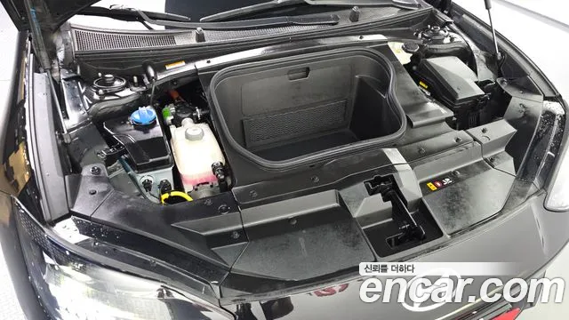 Hyundai IONIQ 6 2023 thumb 6