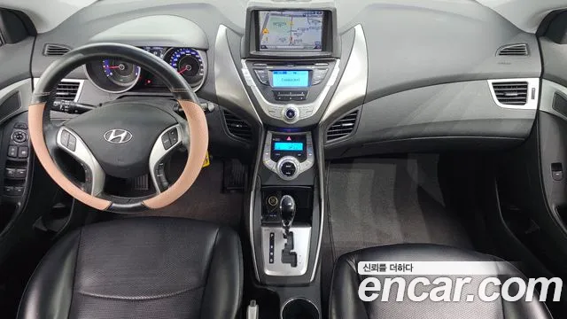 Hyundai Avante 2012 thumb 7