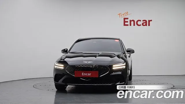Genesis G70 2023 thumb 3
