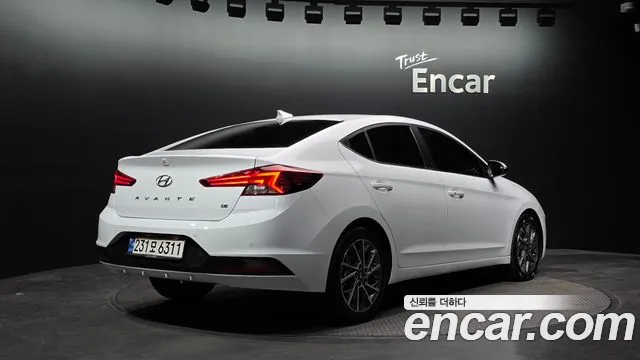 Hyundai Avante 2019 thumb 2