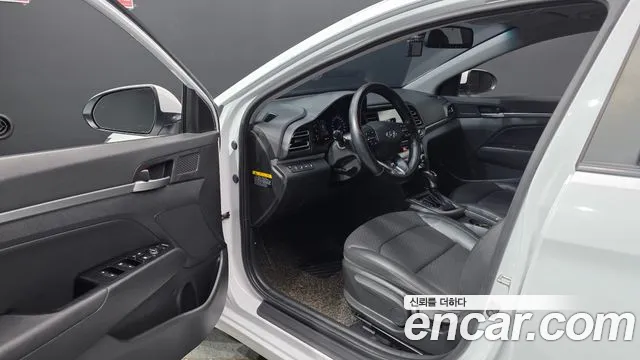 Hyundai Avante 2019 thumb 10