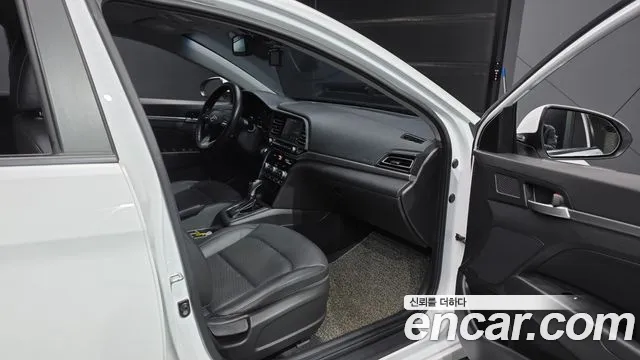 Hyundai Avante 2019 thumb 11