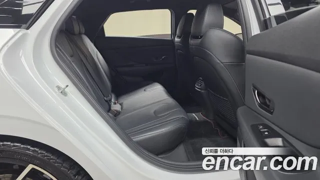 Hyundai Avante 2022 thumb 10