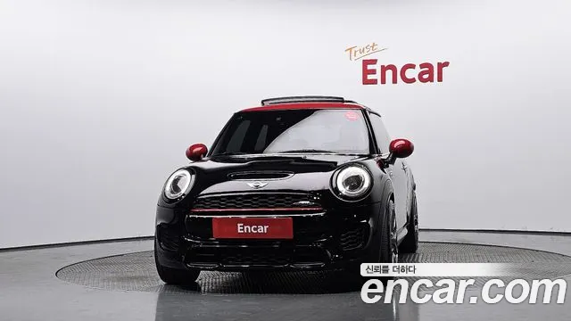 MINI Hatch 2017 thumb 3