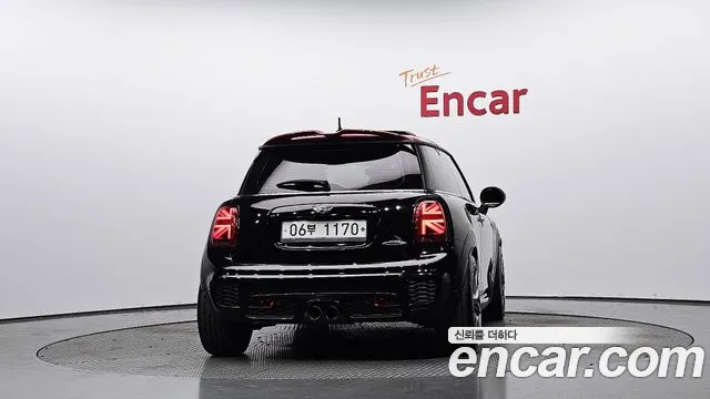 MINI Hatch 2017 thumb 4