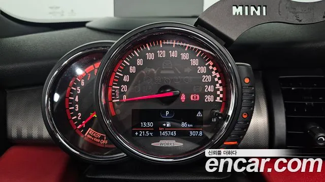 MINI Hatch 2017 thumb 8