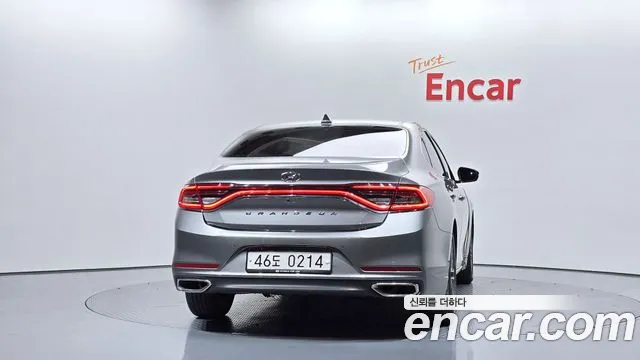 Hyundai Grandeur 2016 thumb 4