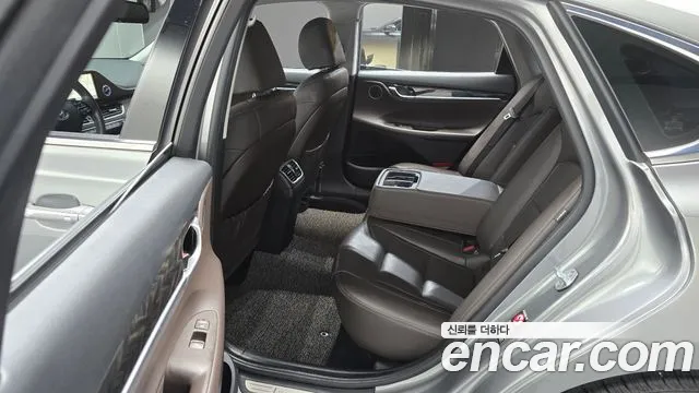 Hyundai Grandeur 2016 thumb 12