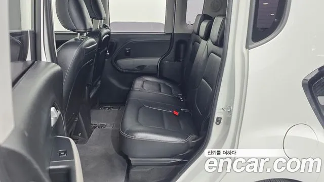 Kia Ray 2023 thumb 11