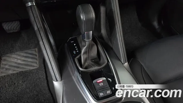 Renault-KoreaSamsung Koleos 2020 thumb 9