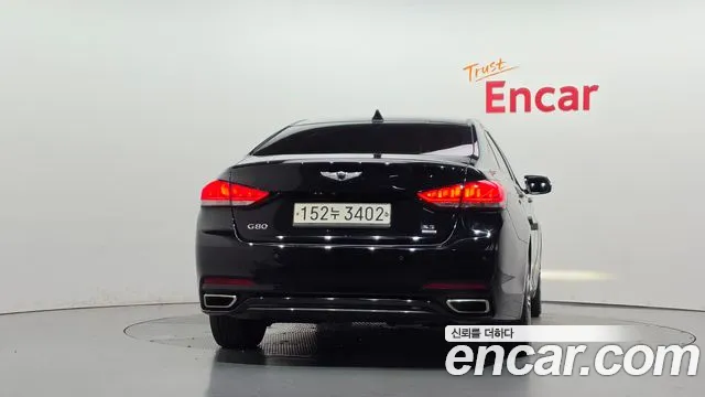 Genesis G80 2017 thumb 4
