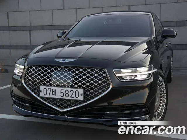 Genesis G90 2018 thumb 8