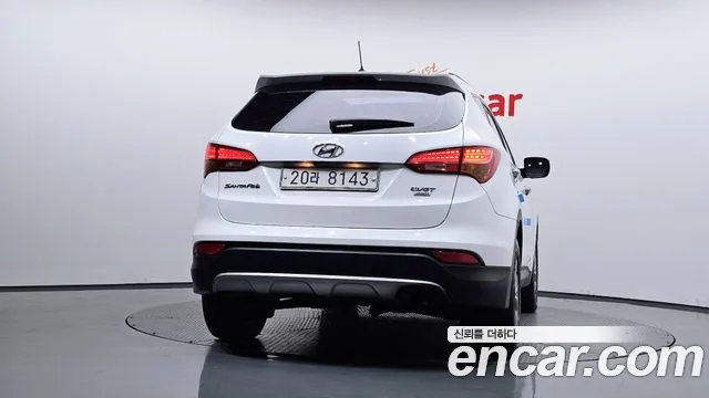 Hyundai Santa Fe 2013 thumb 4
