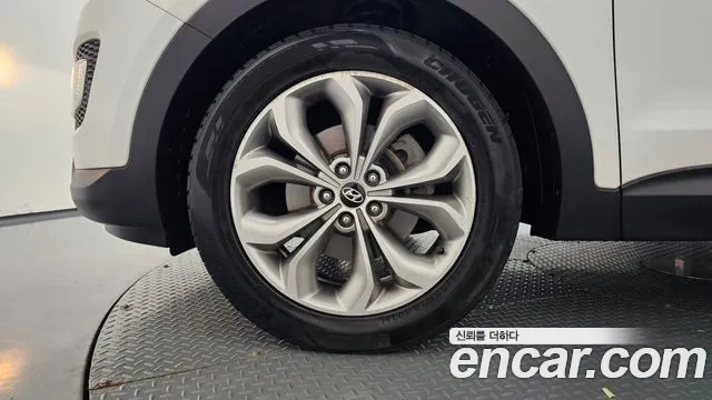 Hyundai Santa Fe 2013 thumb 5
