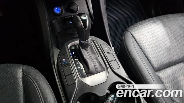 Hyundai Santa Fe 2013 thumb 9