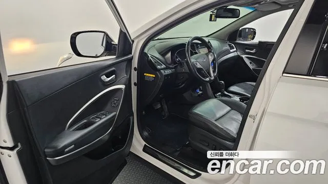 Hyundai Santa Fe 2013 thumb 10