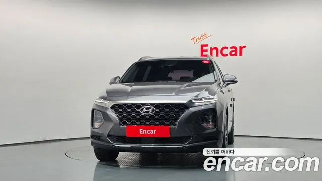 Hyundai Santa Fe 2018 thumb 3