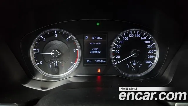 Hyundai Santa Fe 2018 thumb 8