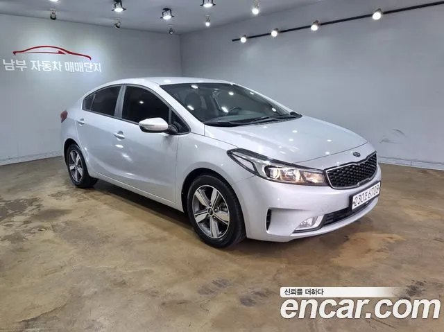 Kia K3 2017 thumb 12