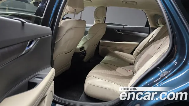 Genesis G80 2021 thumb 12