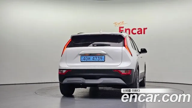 Kia Niro 2022 thumb 4