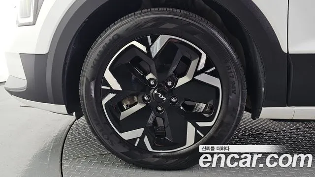 Kia Niro 2022 thumb 5