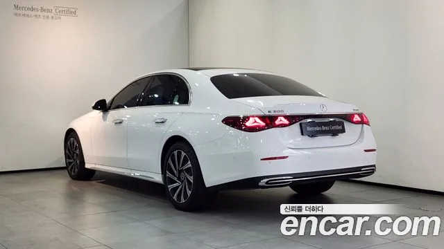 Mercedes-Benz E-Класс 2026 thumb 2