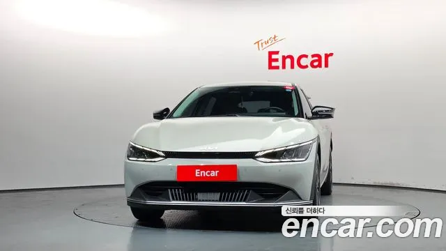 Kia EV6 2022 thumb 3