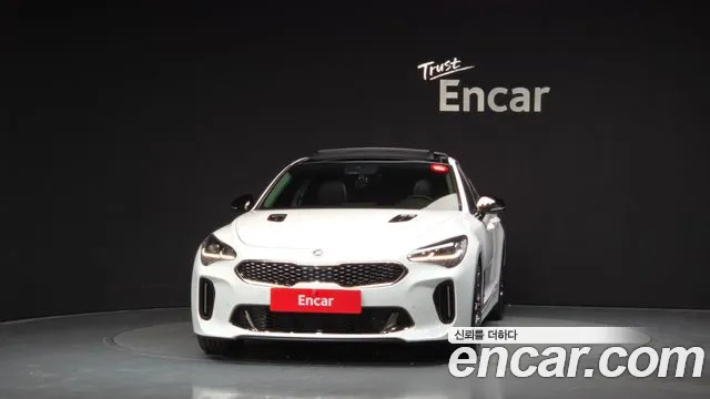 Kia Stinger 2020 thumb 3