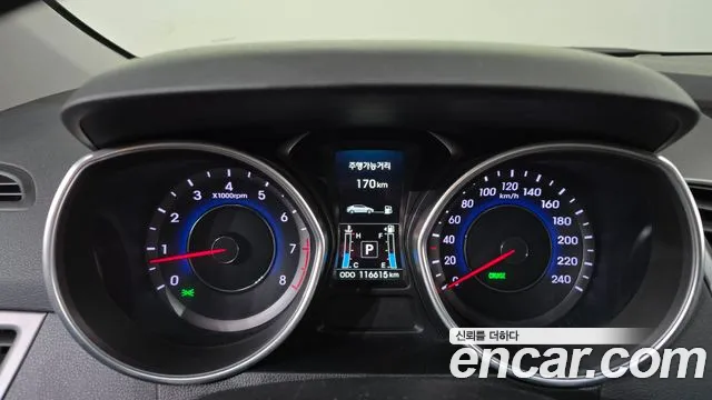 Hyundai Avante 2015 thumb 8