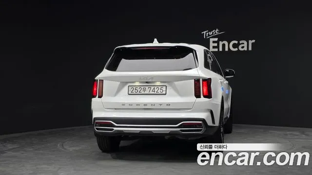 Kia Sorento 2022 thumb 4