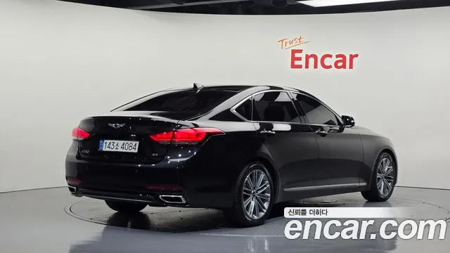 Genesis G80 2018 thumb 2
